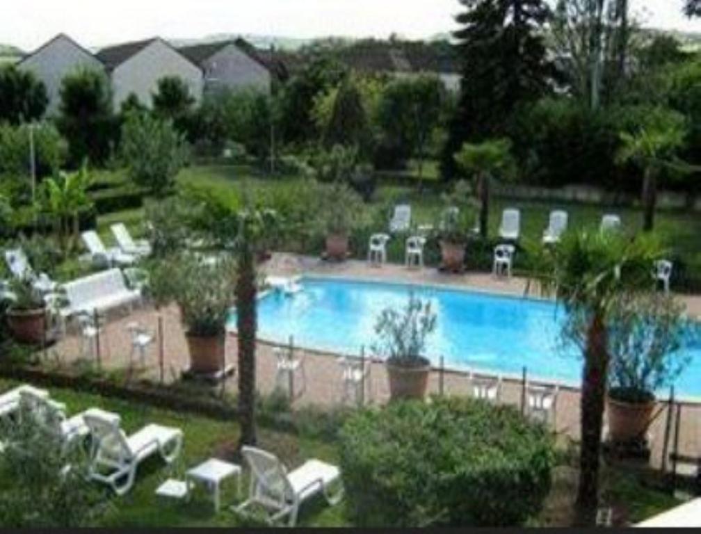 Hotel Les Songes De Buxy Exterior foto